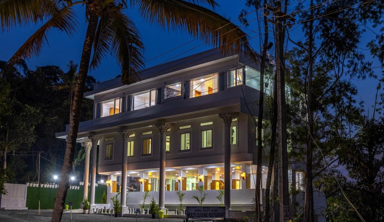 Hotel White House, Munnar Exteriér fotografie